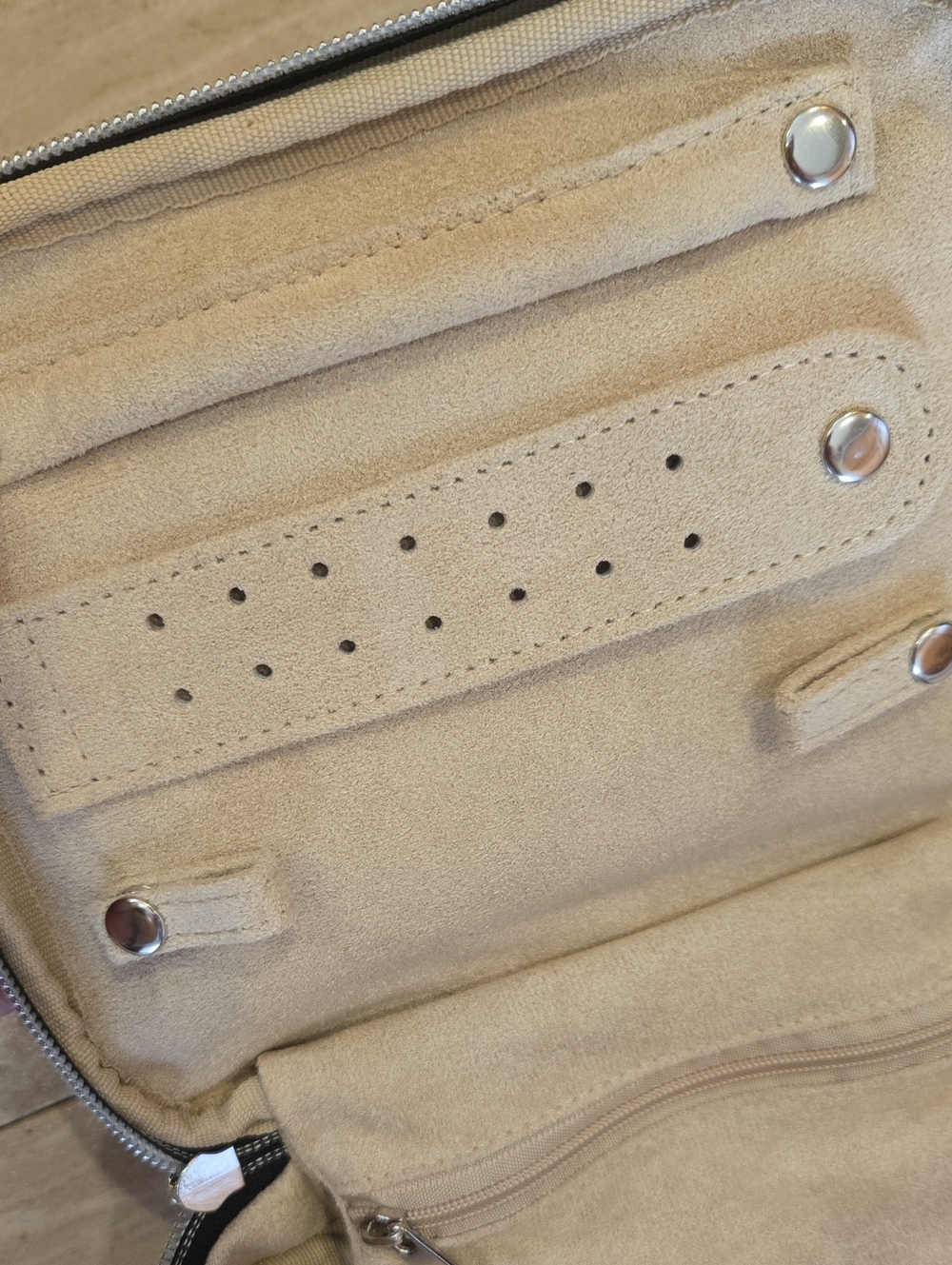 New Brighton Zip-Around "Garden Spots" Travel Jewelry Case - Picture 11 of 12